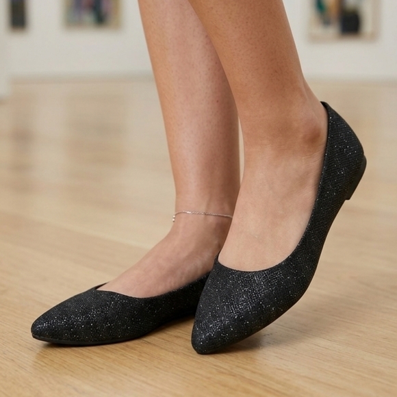 Ardene Shoes - EUC Ardene Comfort Foam+ Black Sparkle Flats Size 8